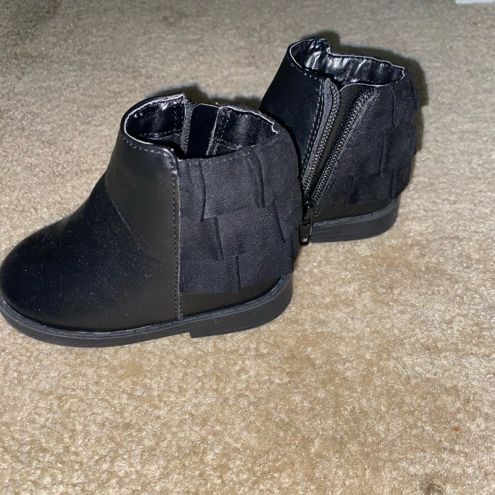 Toddler black booties